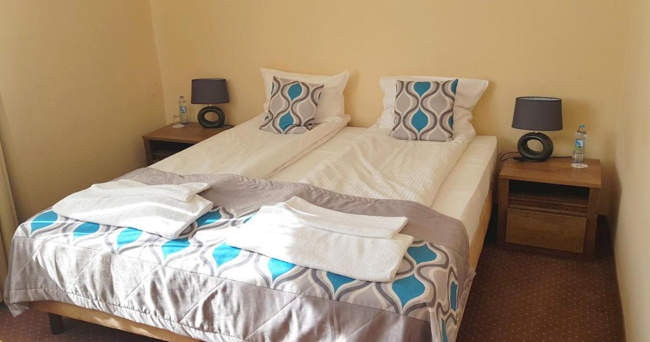 Confero Bed and Breakfast Νίσα Εξωτερικό φωτογραφία