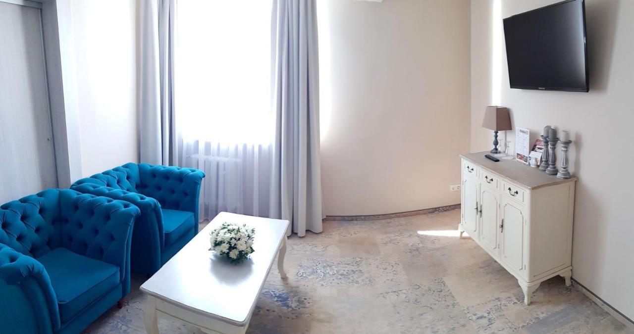 Confero Bed and Breakfast Νίσα Εξωτερικό φωτογραφία